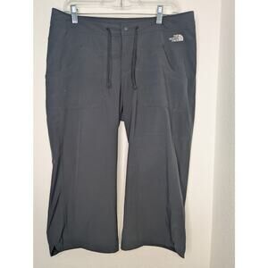 The North Face Apex Women's Cropped Capri Hiking Pants 12